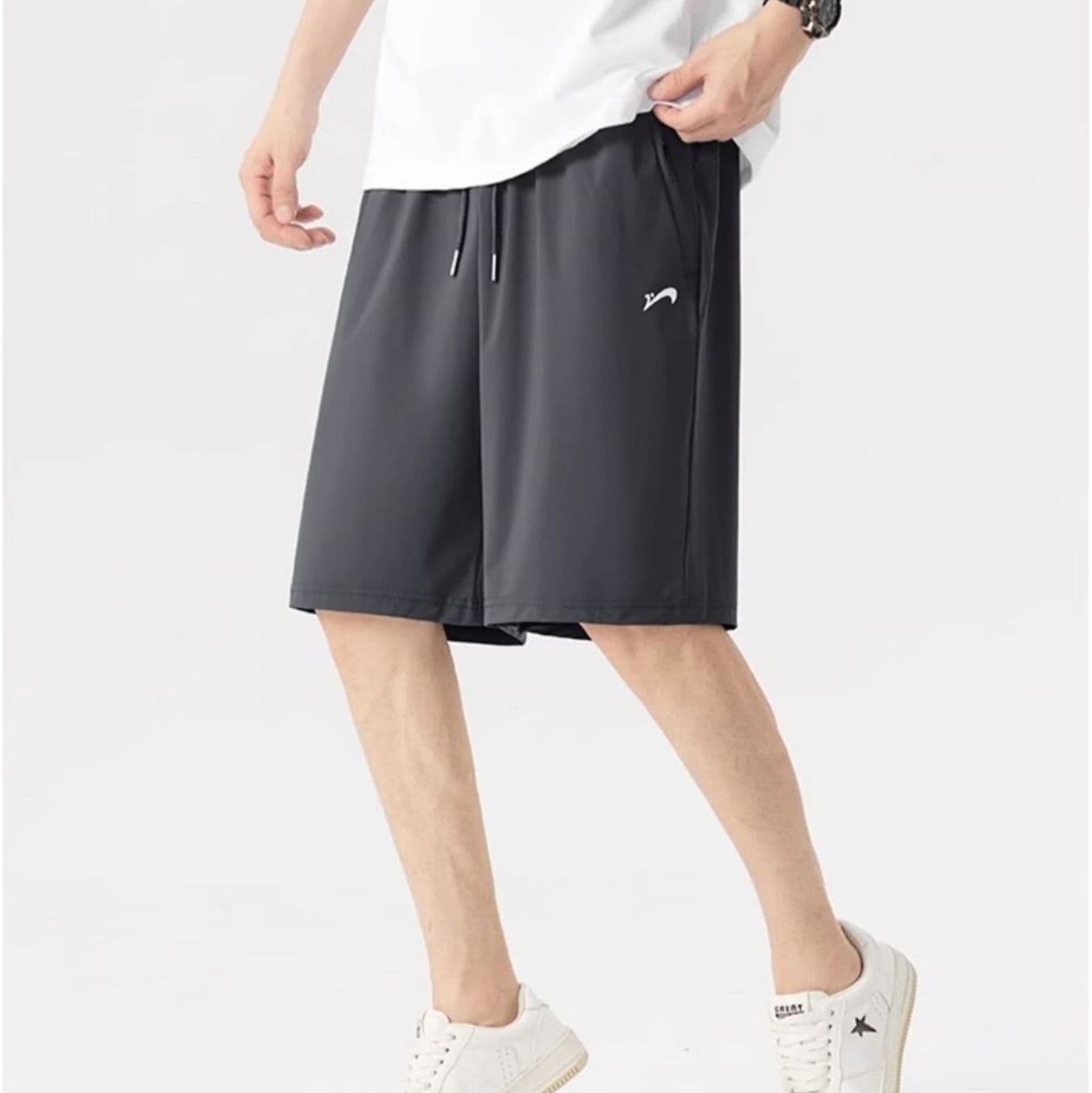 スポーツパンツ 四面弾力速乾ショートパンツ