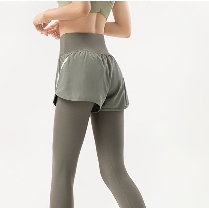 スポーツパンツ 動きやすい二層構造ショートパンツ