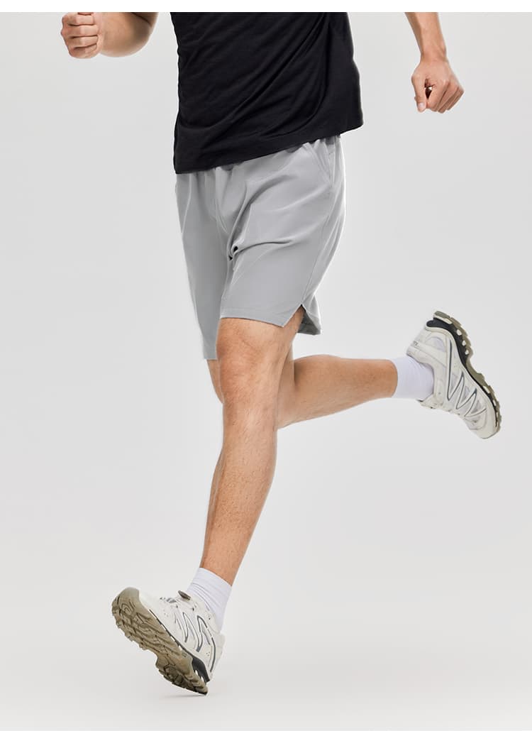 スポーツパンツ サイドスリット入り速乾ショート