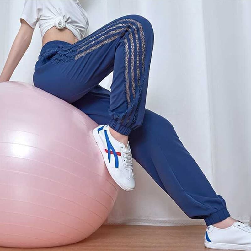 スポーツパンツ サイドライン透かし柄ジョガースポーツパンツ