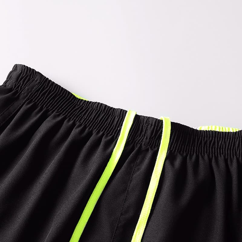 スポーツパンツ スポーツパンツ ネオンアクセント ドローコード ショートパンツ