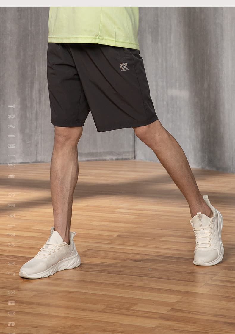スポーツパンツ スポーツパンツ 動きやすい速乾ストレッチショート