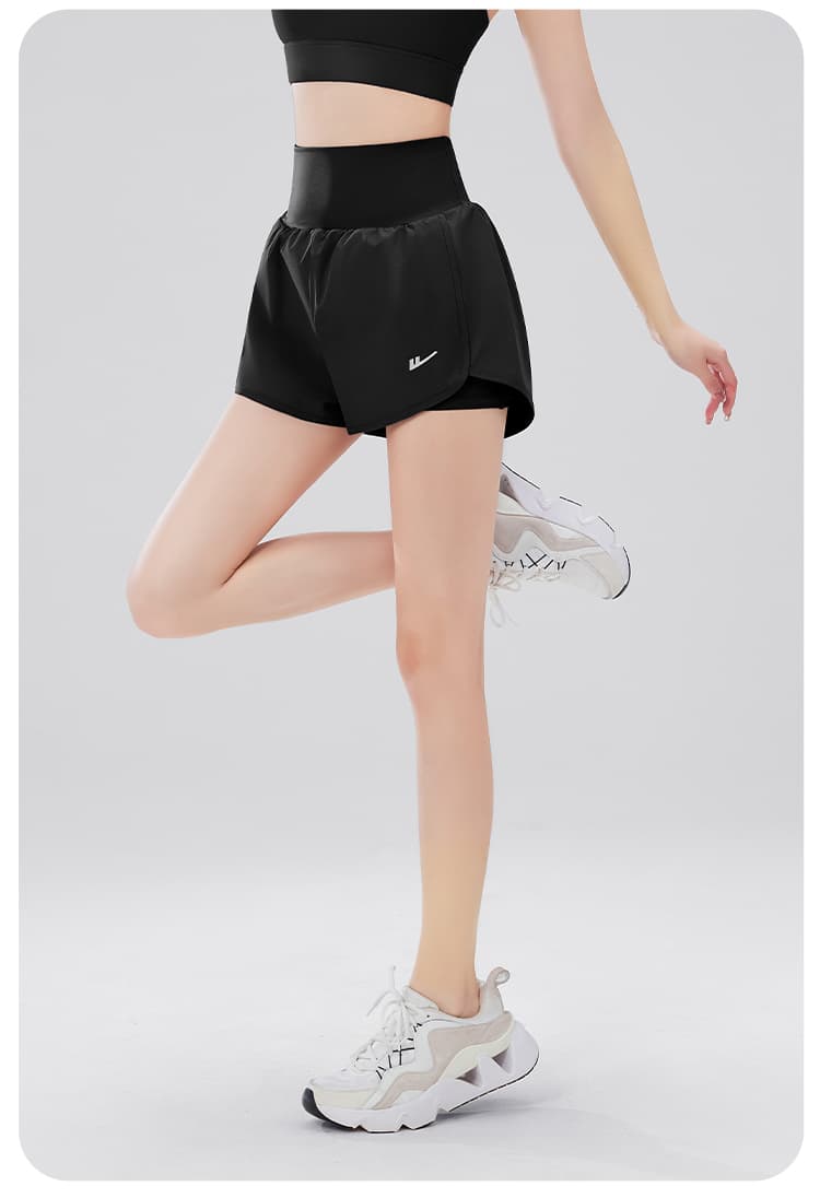スポーツパンツ ゆったり快適ウエストショート