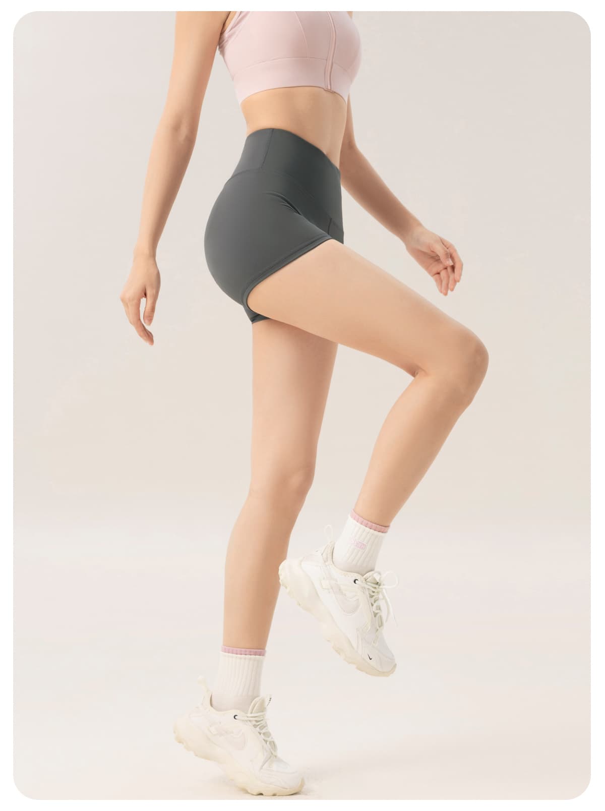 スポーツパンツ スポーツパンツ なめらか美脚ハイウエストショート